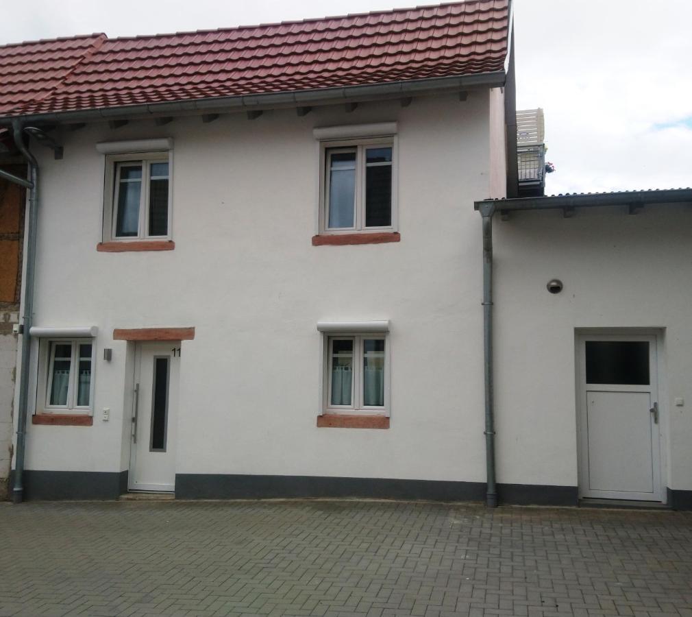 Das Mini-Haus Im Herzen Grossostheims Εξωτερικό φωτογραφία